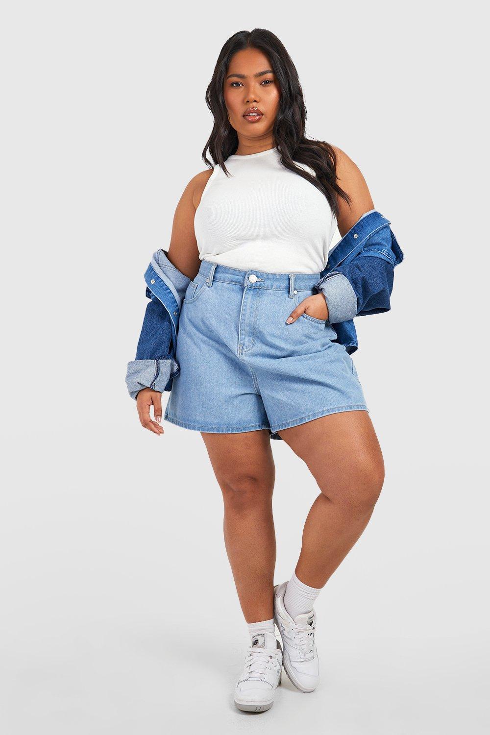 Plus Denim Mom Short boohoo